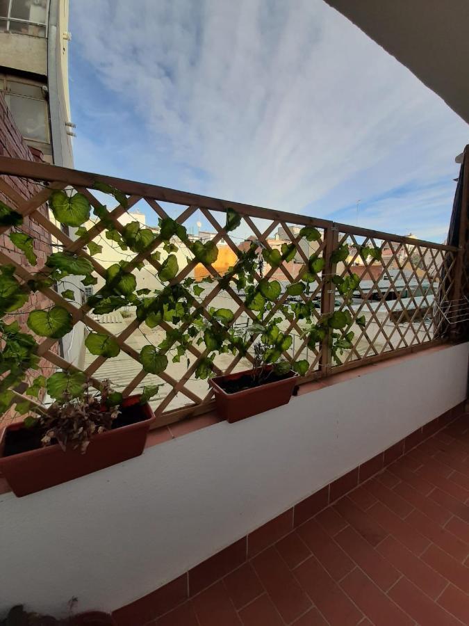 Nur Apartment Terrassa Kültér fotó