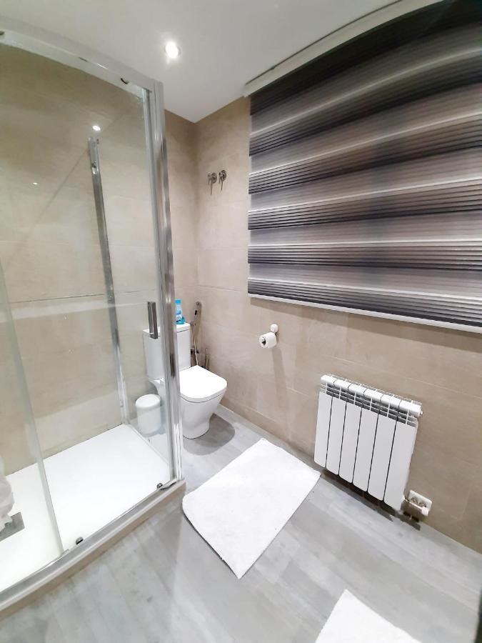 Nur Apartment Terrassa Kültér fotó