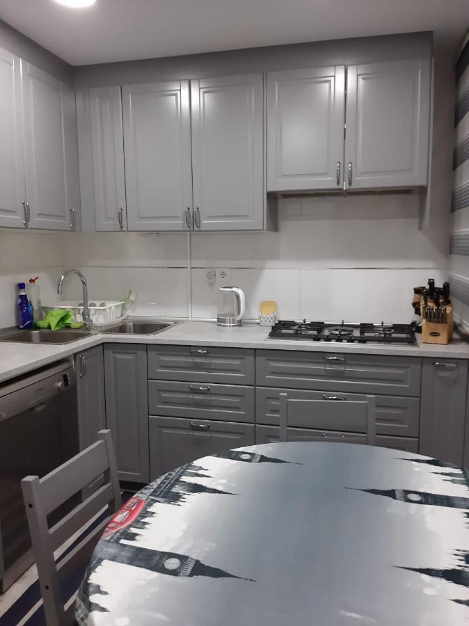 Nur Apartment Terrassa Kültér fotó